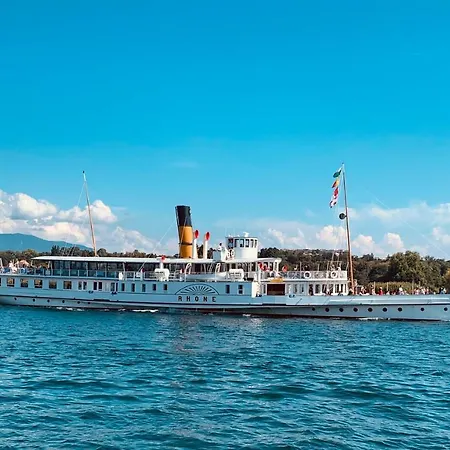 게스트하우스 La Romely 3*